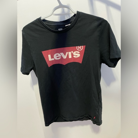 Levi’s black t shirt - Picture 1 of 1